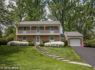 9904 Hillridge Dr, Kensington, MD 20895