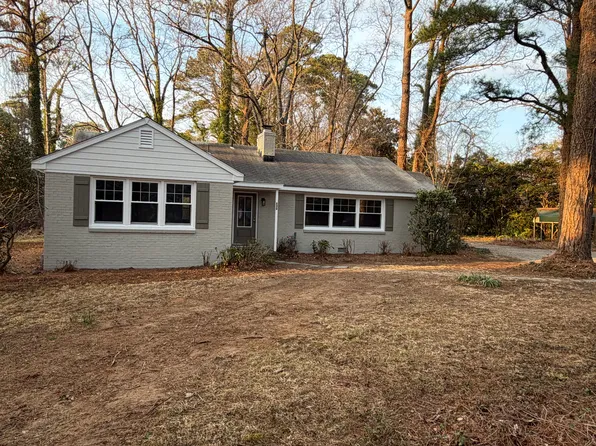 536 Cavalier Dr, Virginia Beach, VA 23451