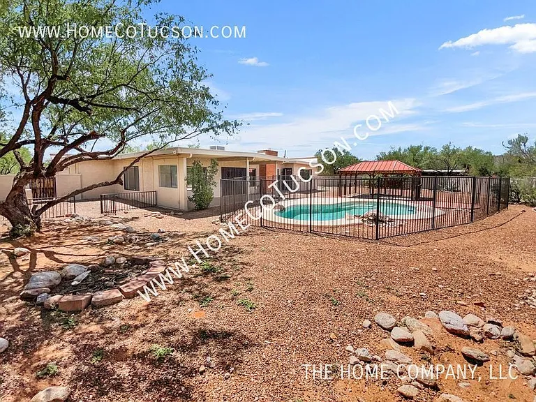 5243 N Stonehouse Pl — Photo 28