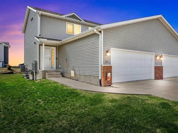 151 Woodstone Ln SW, Cedar Rapids, IA 52404