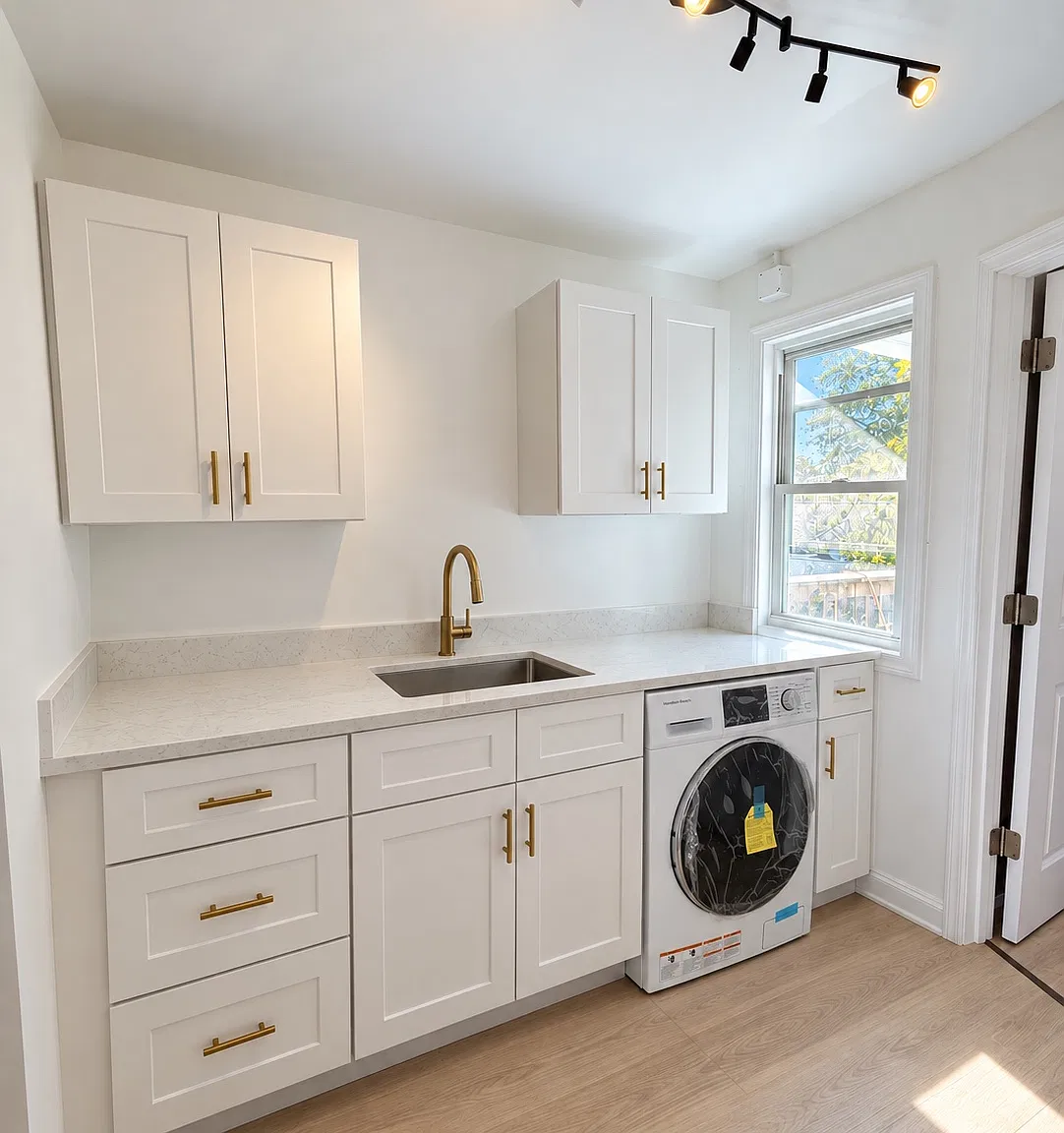 4 bed, 1450 sqft, $2,700 — Photo 1