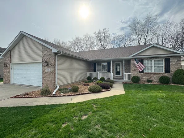 541 Hollyberry Ln, Bourbonnais, IL 60914