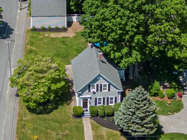 83 Walnut St, Abington, MA 02351