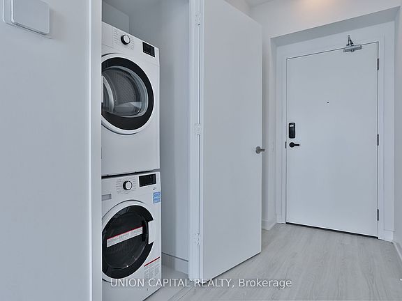 3rd image of 3883 Quartz Rd #3307