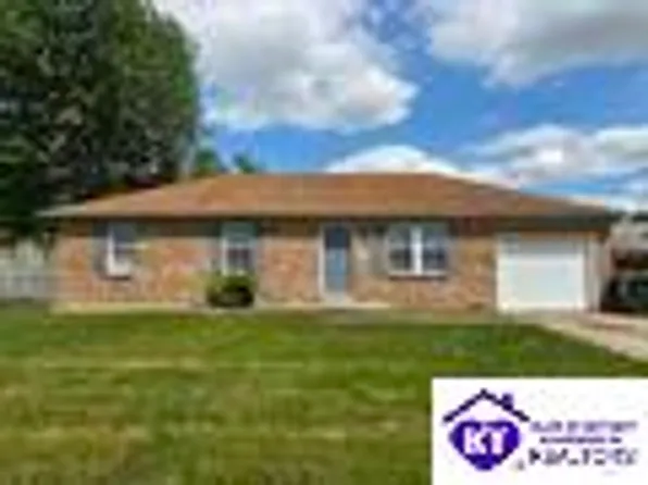 1510 Elm Rd, Radcliff, KY 40160