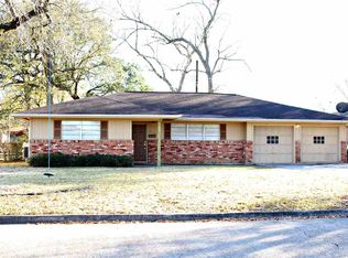 5155 Swallow Dr, Beaumont, TX 77707