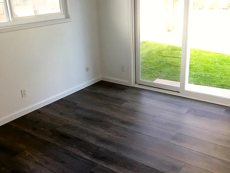 345 S Harwood St — Photo 11