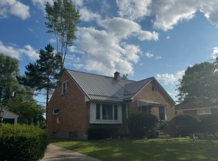 31 Addison Ave, Amherst, NY 14226