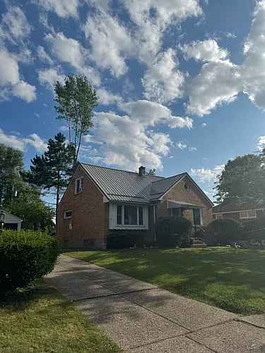 31 Addison Ave Photo 1