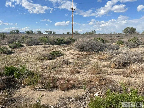 8780 Ara Ln, Fallon, NV 89406