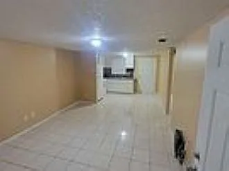 1746 E Mulberry Dr #B — Photo 2