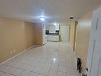 2nd image of 1746 E Mulberry Dr APT B