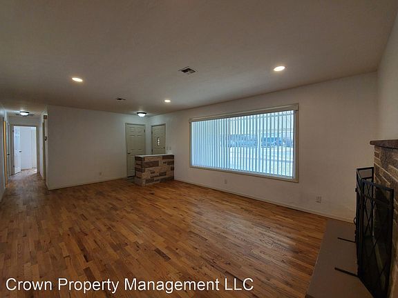 4th image of 4312 W Okanogan Ave
