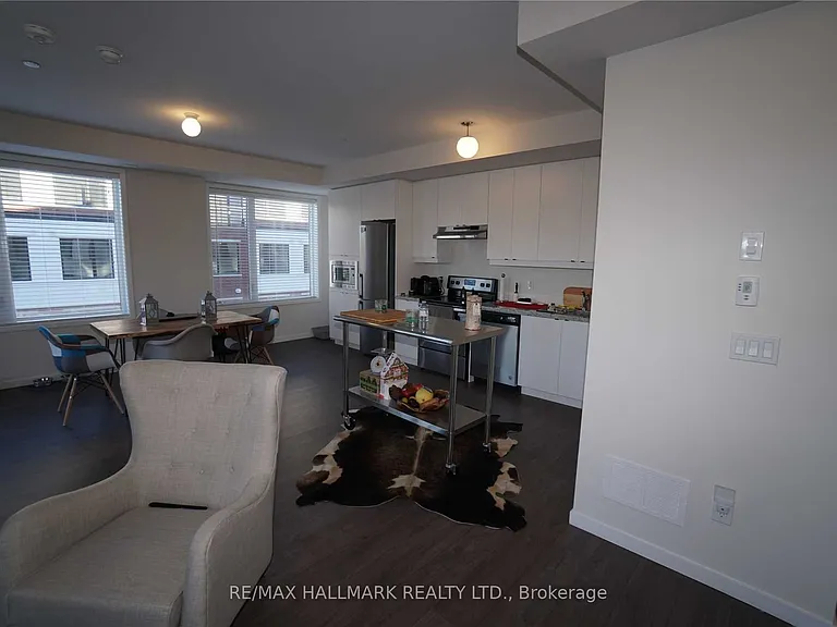 400 Alex Gardner Cir #78 — Photo 6