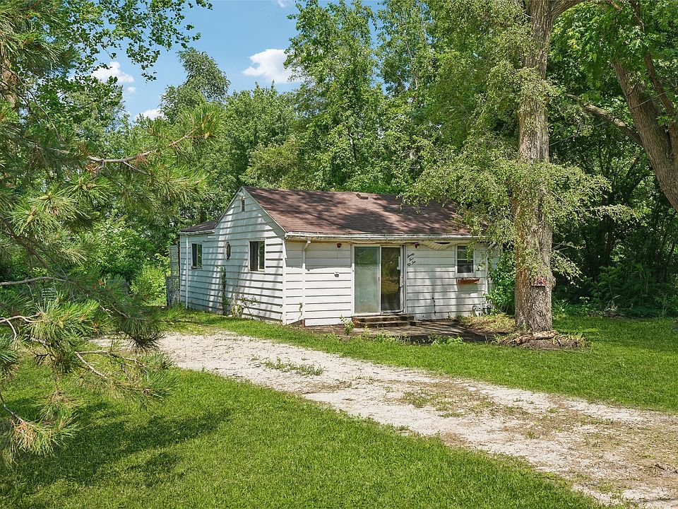 1st image of 2510 NE 51st Ct