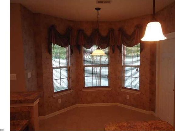 5th image of 337 Bexley Park Way