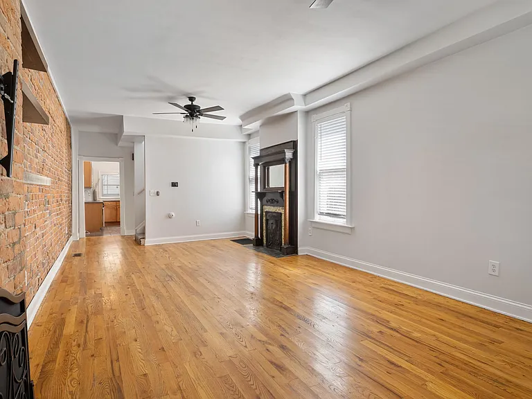 800 Hamlet St — Photo 4