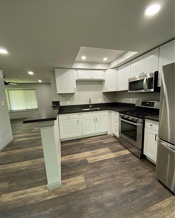 1st image of 13722 Red Hill Ave APT 62
