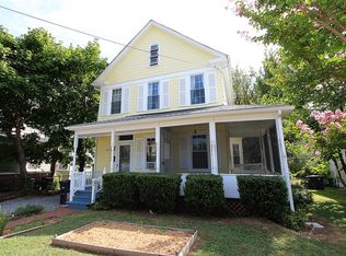 6003 44th Ave, Hyattsville, MD 20781