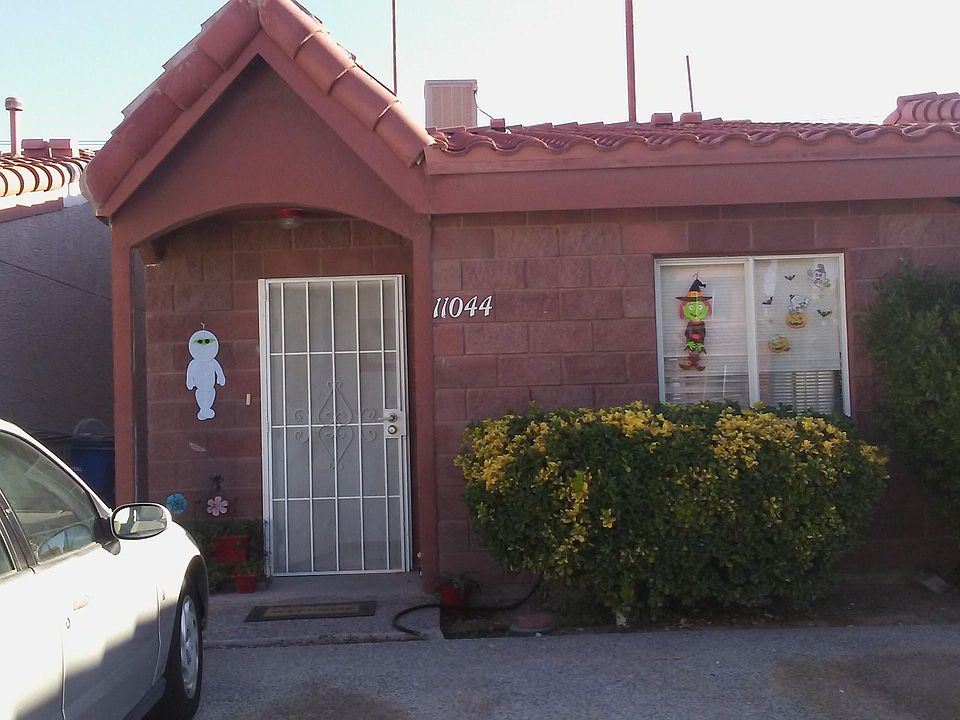 1st image of 11044 Oasis Dr