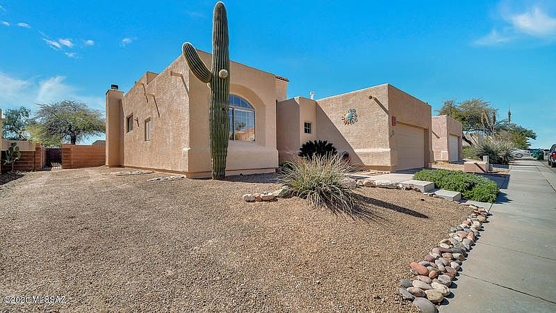 1st image of 2641 W Camino De La Caterva