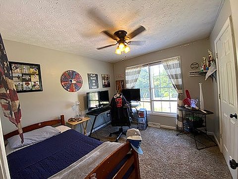 3rd image of 181 W Kentucky Ave