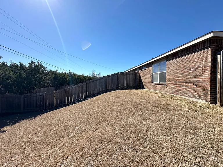 5300 Lauren Lea Dr — Photo 26