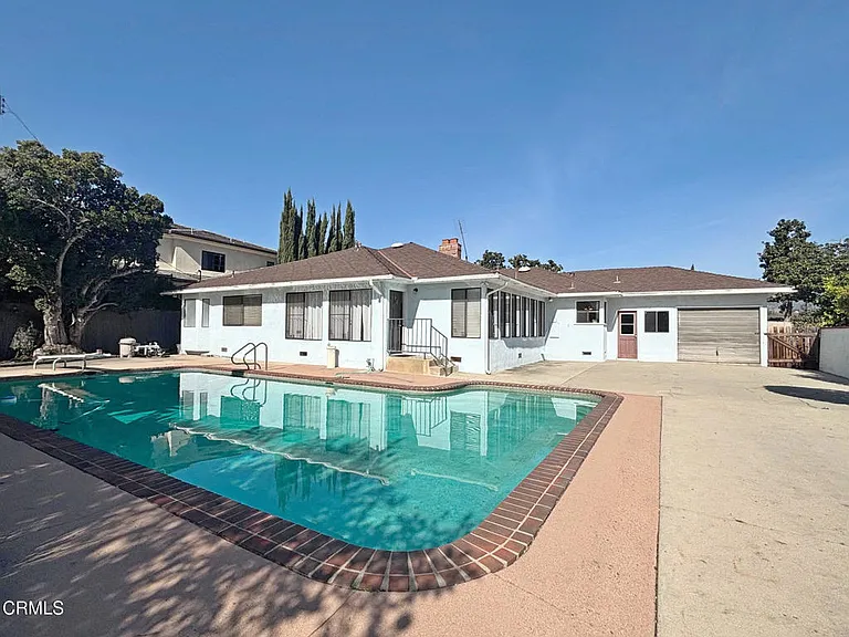 210 W Woodruff Ave — Photo 32