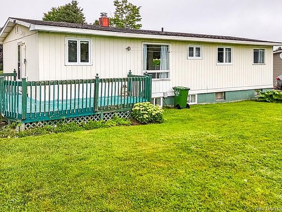 3rd image of 35 Harding Dr