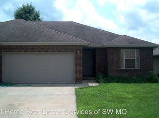 115 Dogwood St, Rogersville, MO 65742