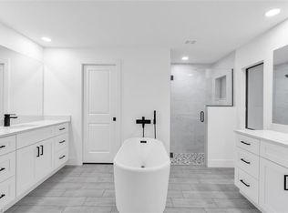 2817 45th St SW, Lehigh Acres, FL 33976