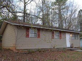 1102 Thompson St, Griffin, GA 30223
