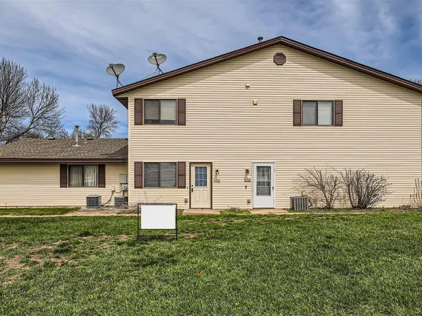 6566 84th Ct N, Brooklyn Park, MN 55445