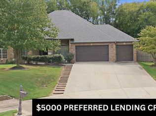 4379 Carriage Crossing Ln, Springdale, AR 72762