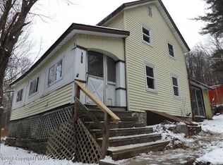 106 Rabbit Ln, Scotrun, PA 18355