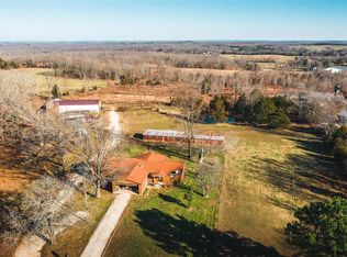 19 Thurman Lake Rd, Steelville, MO 65565