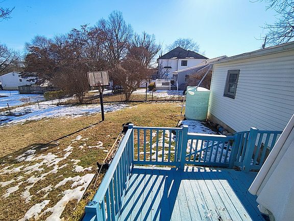 2nd image of 1747 Pimmit Dr