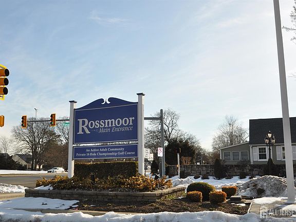 2nd image of 148 Old Nassau Rd