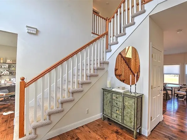 (undisclosed Address), Forsyth, IL 62535