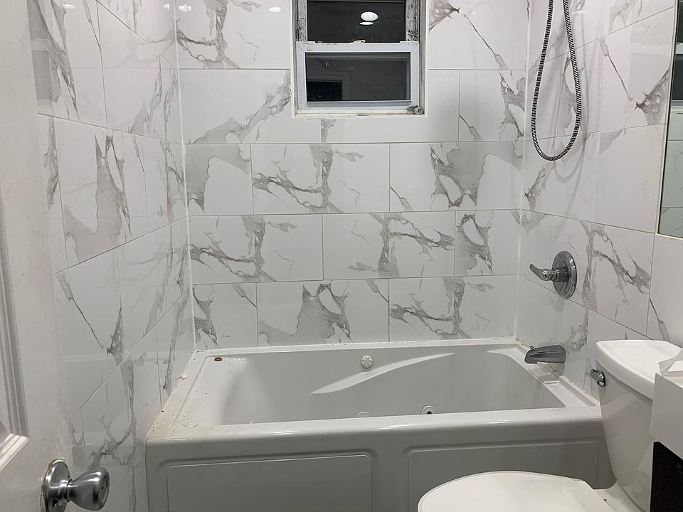 1st image of 13124 161st St #2