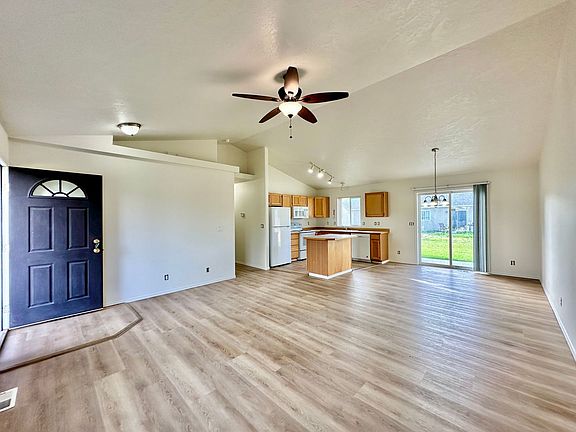 4th image of 4906 W Lemonwood Ln