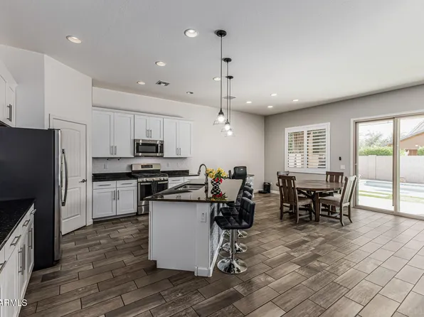 19293 E CARRIAGE Way, Queen Creek, AZ 85142