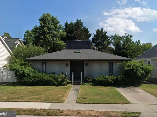 300 Hickman St, Rehoboth Beach, DE 19971
