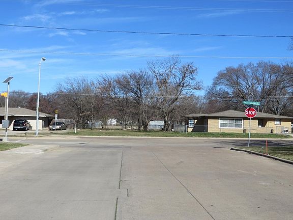 5th image of 511 Haymarket Dr