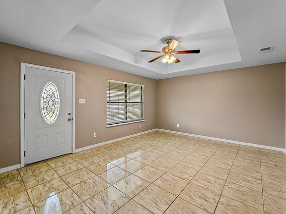 4th image of 4024 Fourden Ln