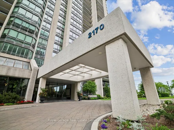 2170 Marine Dr #506, Oakville, ON L6L 5V1