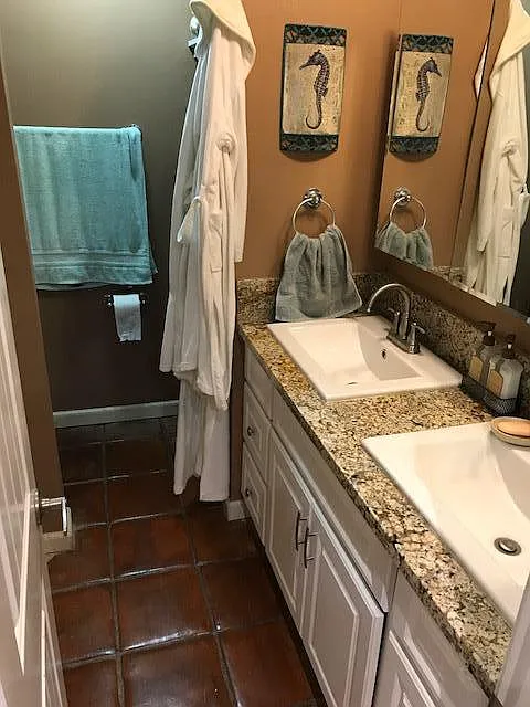 Studio, 500 sqft, $2,495 — Photo 2