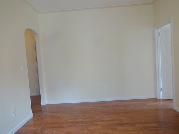 4th image of 455 E 83rd St APT 3A