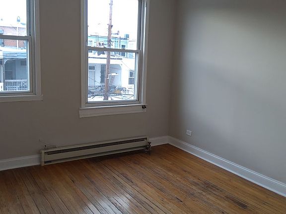 4th image of 2920 N Calvert St APT 2R