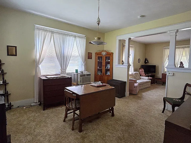 39 Arnold St — Photo 6